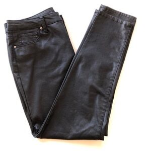 ❤️Hello Gorgeous! Time and Tru Women's Black Coated Jeans